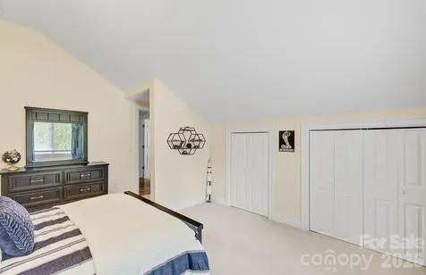 100 Perry Place Hendersonville NC 28739
