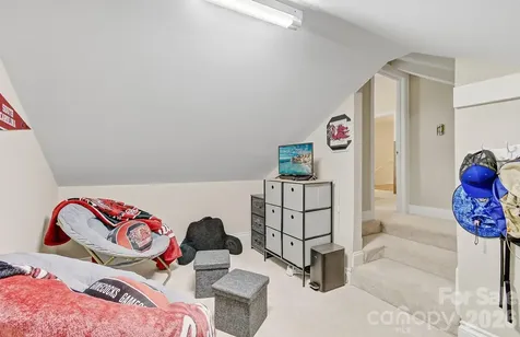 100 Perry Place Hendersonville NC 28739
