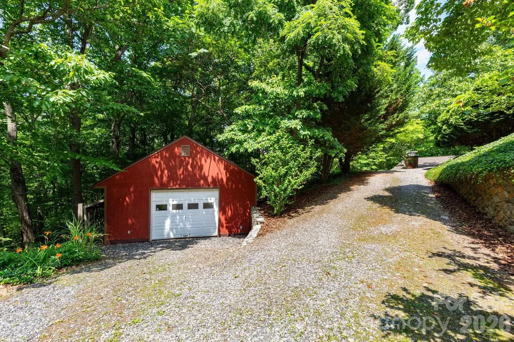 168 Blossom Ridge Leicester NC 28748