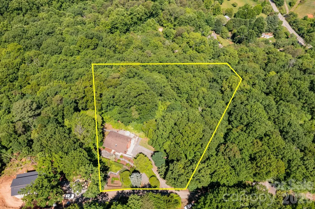 168 Blossom Ridge Leicester NC 28748