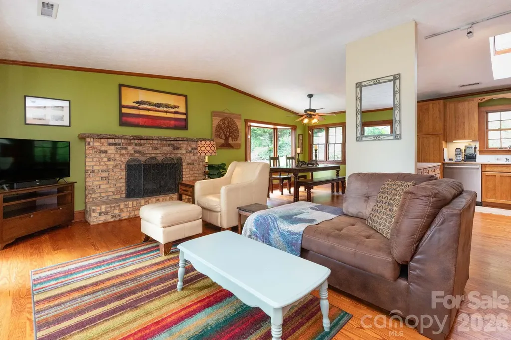 168 Blossom Ridge Leicester NC 28748