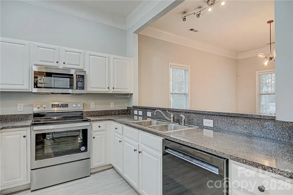 1553 Pecan Avenue Charlotte NC 28205