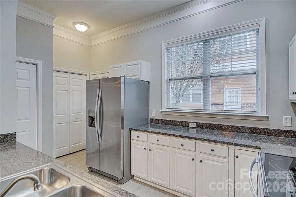 1553 Pecan Avenue Charlotte NC 28205