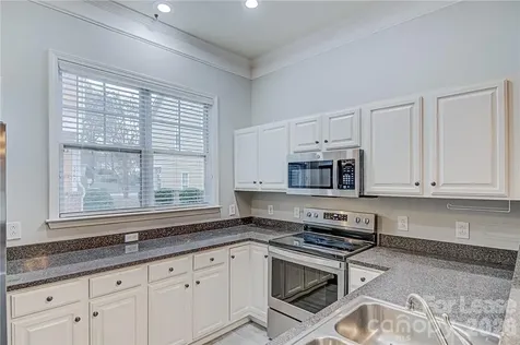 1553 Pecan Avenue Charlotte NC 28205