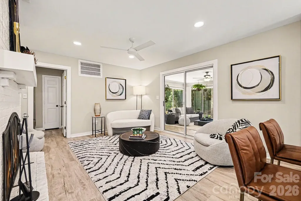 6818 Candlewyck Lane Charlotte NC 28226