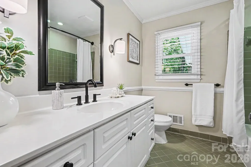 6818 Candlewyck Lane Charlotte NC 28226