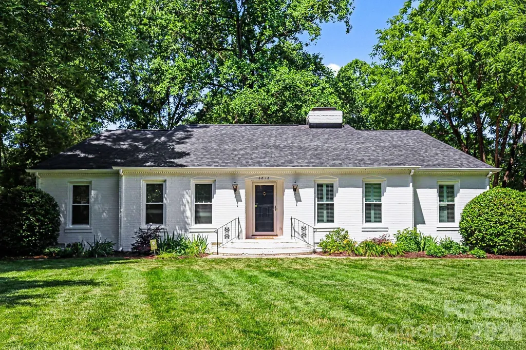 6818 Candlewyck Lane Charlotte NC 28226