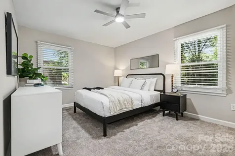 6818 Candlewyck Lane Charlotte NC 28226