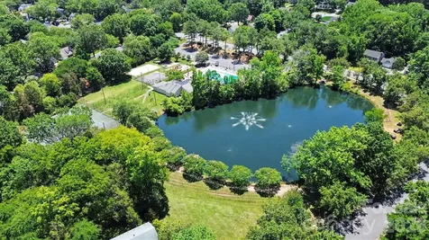 6818 Candlewyck Lane Charlotte NC 28226