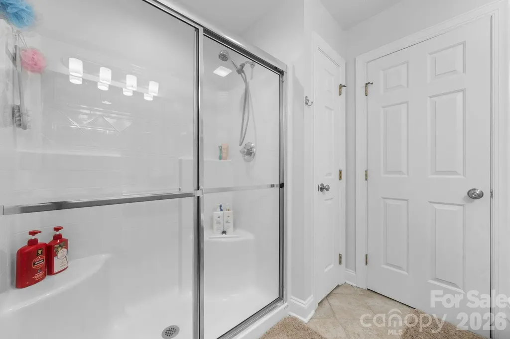 2010 Talbot Lane Hickory NC 28602