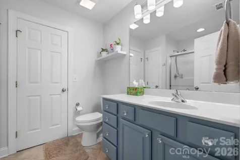 2010 Talbot Lane Hickory NC 28602