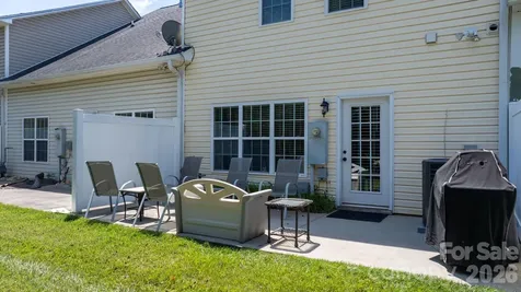 2010 Talbot Lane Hickory NC 28602