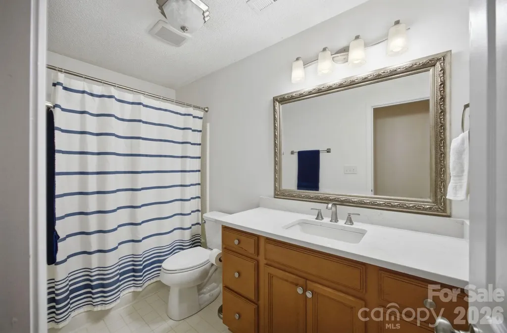 18009 Kings Point Drive Cornelius NC 28031