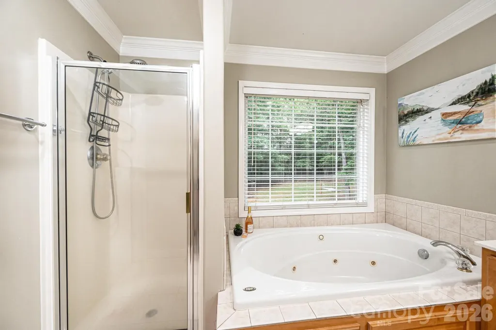 5700 Crown Terrace Hickory NC 28601
