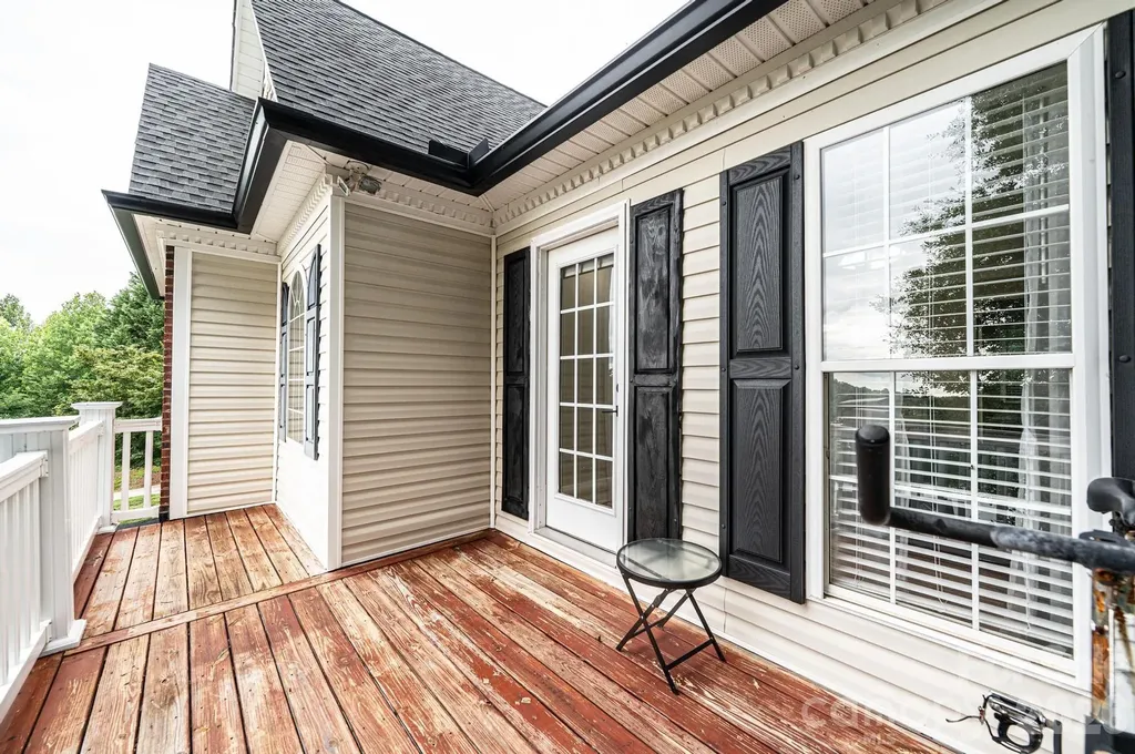 5700 Crown Terrace Hickory NC 28601
