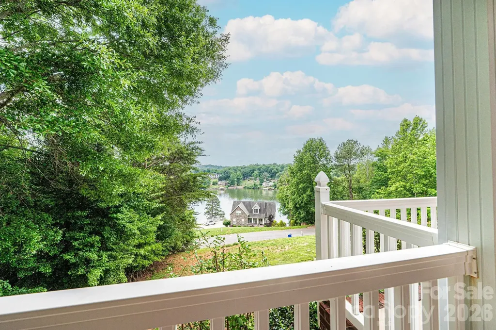 5700 Crown Terrace Hickory NC 28601
