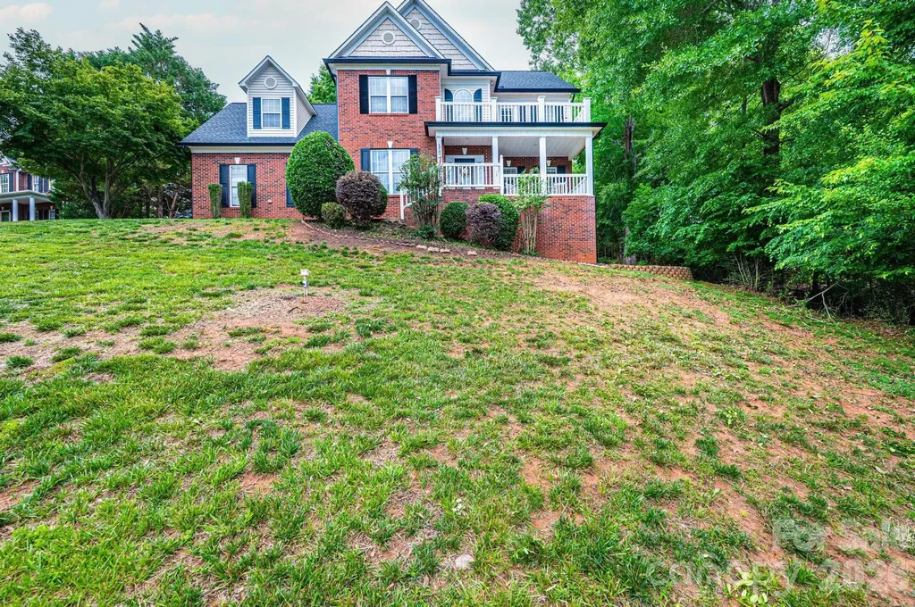 5700 Crown Terrace Hickory NC 28601