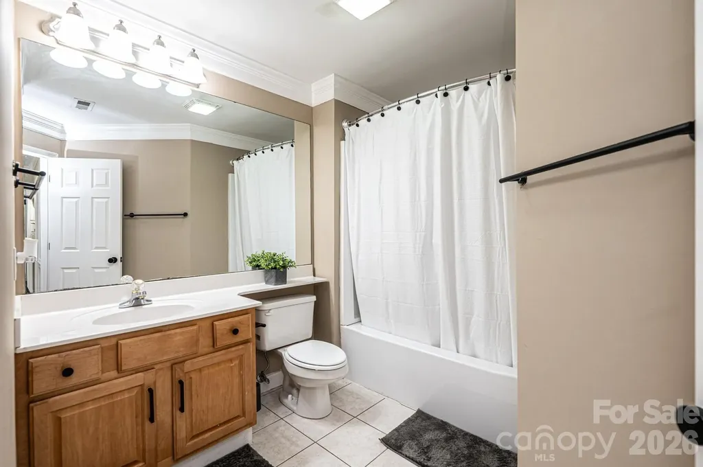 5700 Crown Terrace Hickory NC 28601