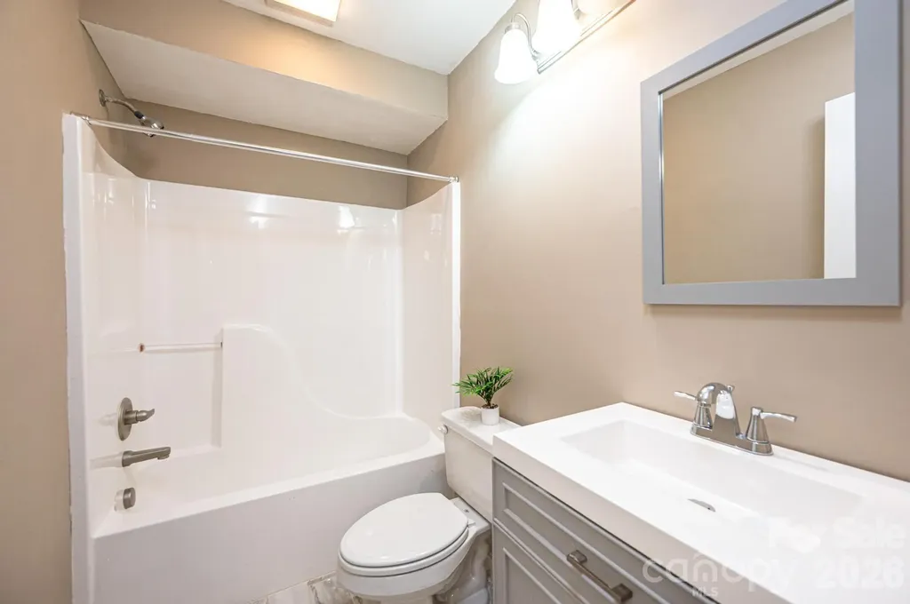5700 Crown Terrace Hickory NC 28601