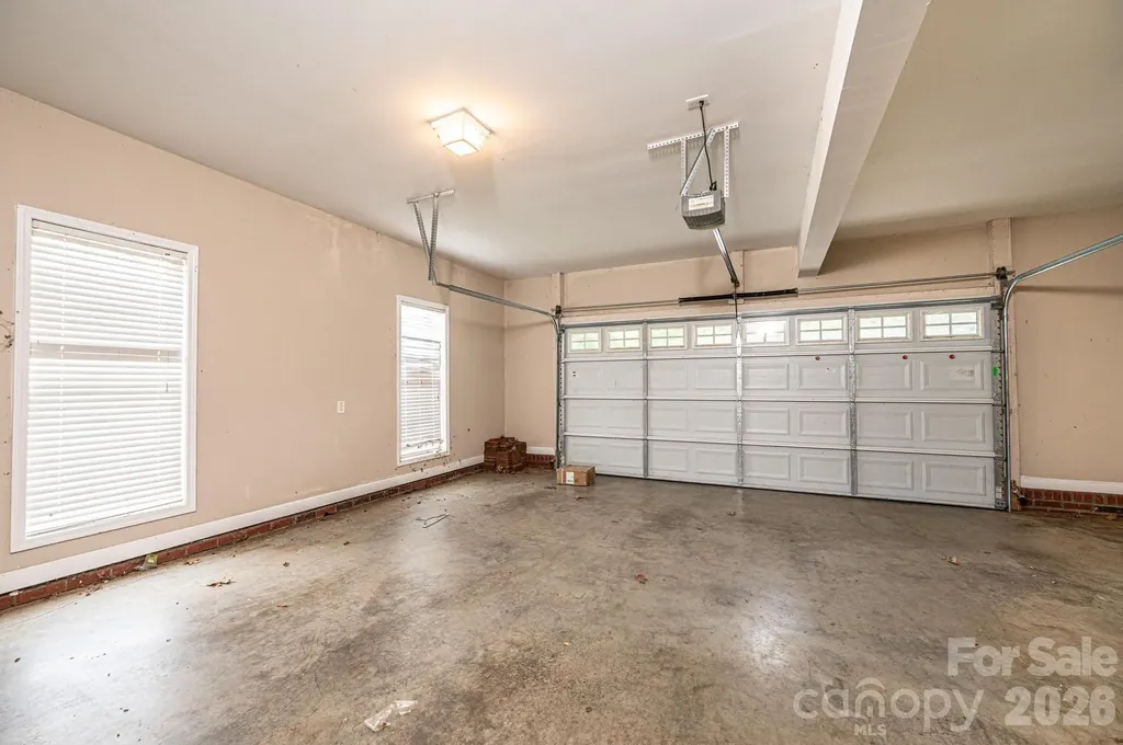5700 Crown Terrace Hickory NC 28601
