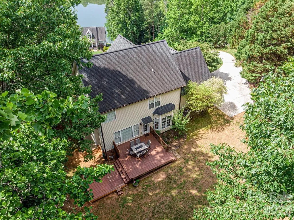 5700 Crown Terrace Hickory NC 28601