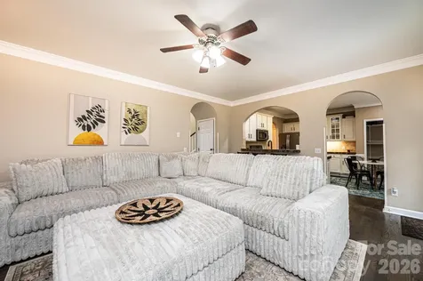 5700 Crown Terrace Hickory NC 28601