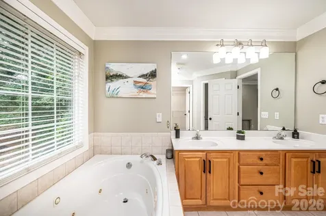 5700 Crown Terrace Hickory NC 28601