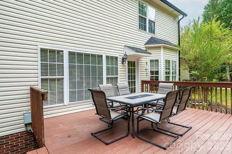 5700 Crown Terrace Hickory NC 28601