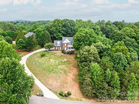 5700 Crown Terrace Hickory NC 28601