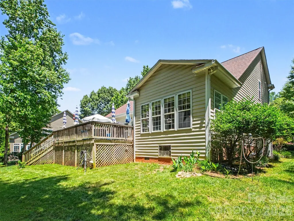 161 Montrose Drive Mooresville NC 28115