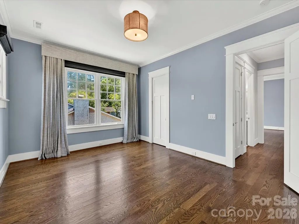 221 Anthony Circle Charlotte NC 28211