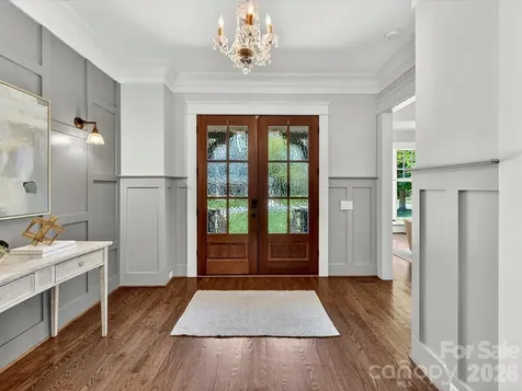 221 Anthony Circle Charlotte NC 28211