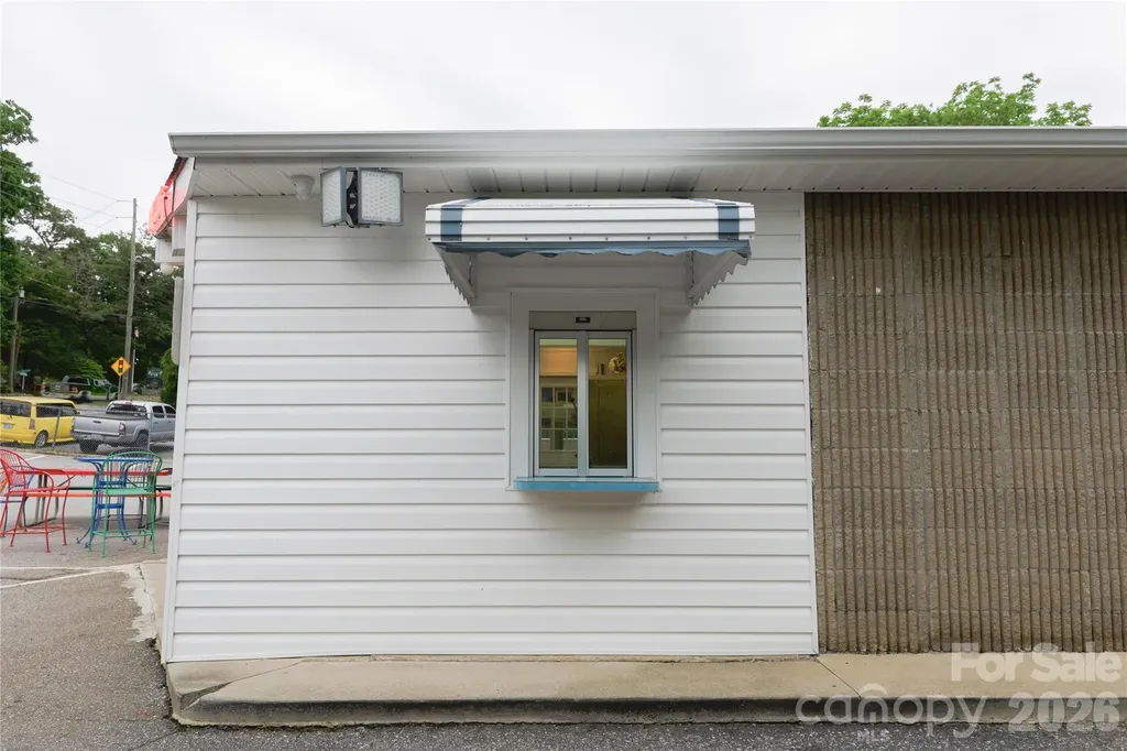 405 W State Street Black Mountain NC 28711