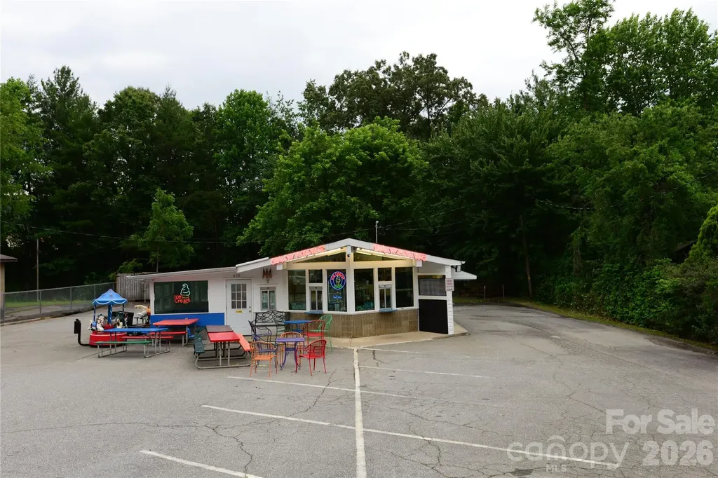 405 W State Street Black Mountain NC 28711