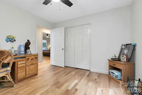 144 Lakeland Drive Pisgah Forest NC 28768