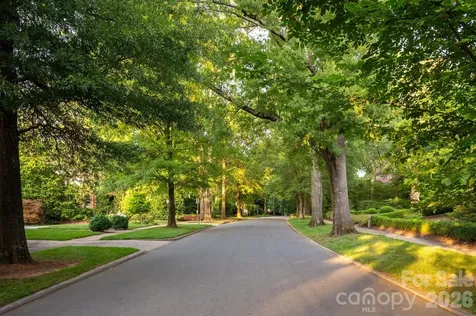 1035 Queens Road Charlotte NC 28207