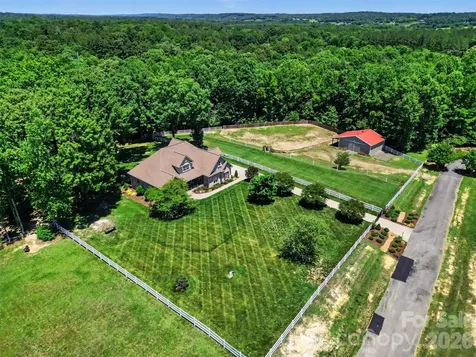 3415 Willow Creek Drive Mount Pleasant NC 28124