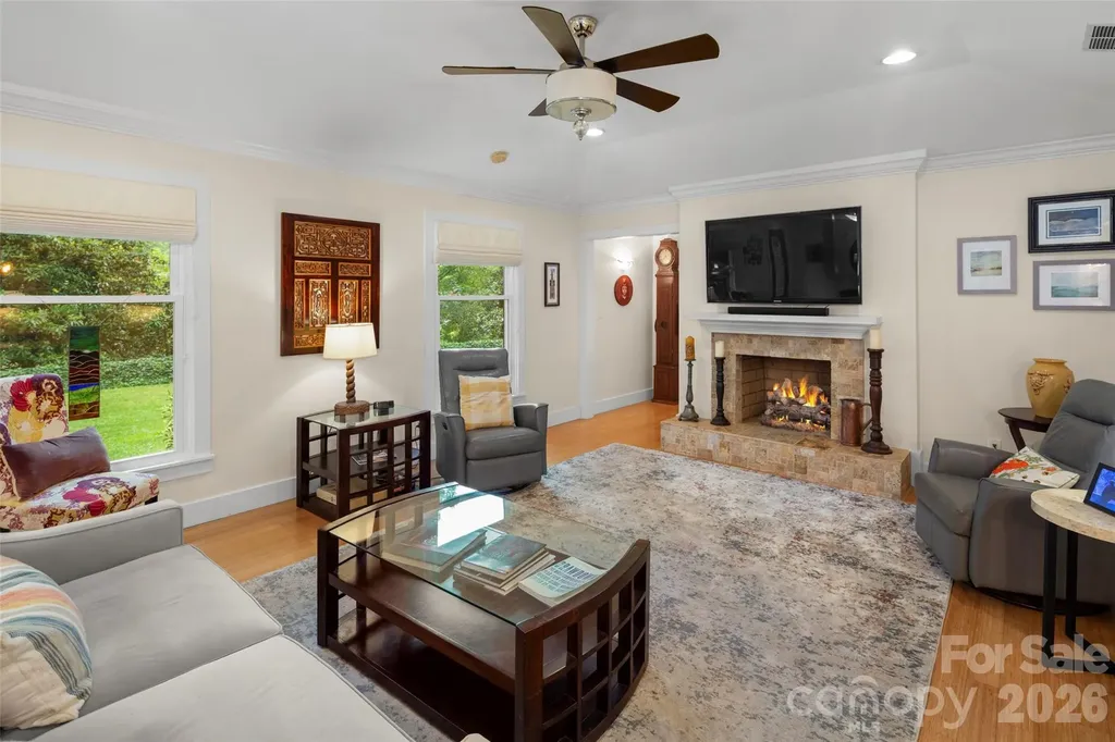 126 Mockingbird Drive Hendersonville NC 28792