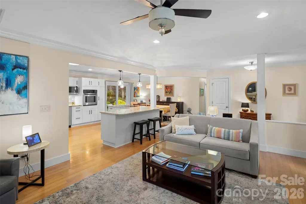 126 Mockingbird Drive Hendersonville NC 28792