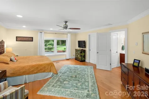 126 Mockingbird Drive Hendersonville NC 28792