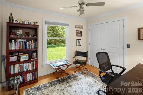 126 Mockingbird Drive Hendersonville NC 28792