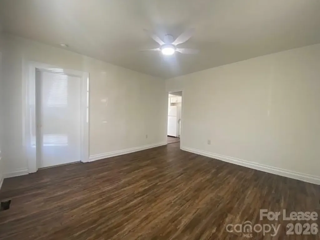 126 Mary Street Kannapolis NC 28081
