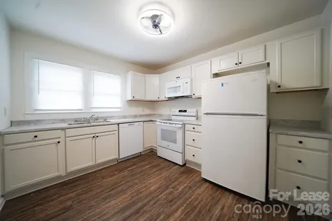 126 Mary Street Kannapolis NC 28081