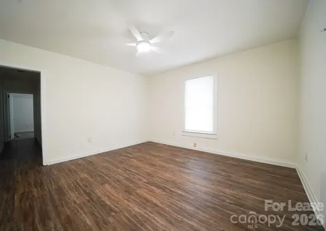 126 Mary Street Kannapolis NC 28081