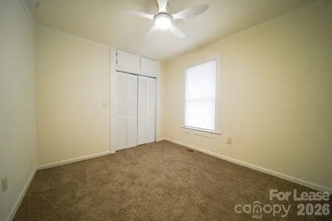 126 Mary Street Kannapolis NC 28081
