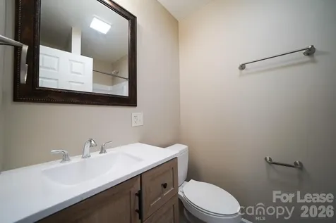 126 Mary Street Kannapolis NC 28081