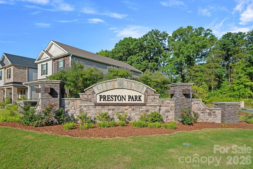 605 Cedar Knoll Circle Pineville NC 28134
