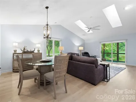 83 Laurel Ridge Place Hendersonville NC 28739