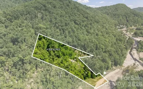 1458 Riverview Road Burnsville NC 28714