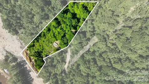 1458 Riverview Road Burnsville NC 28714